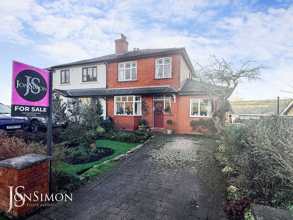 Property photo 1 of 34