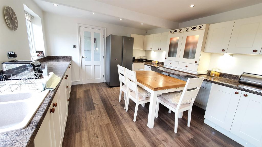 Property photo 2 of 21 20200915_110552.Jpg