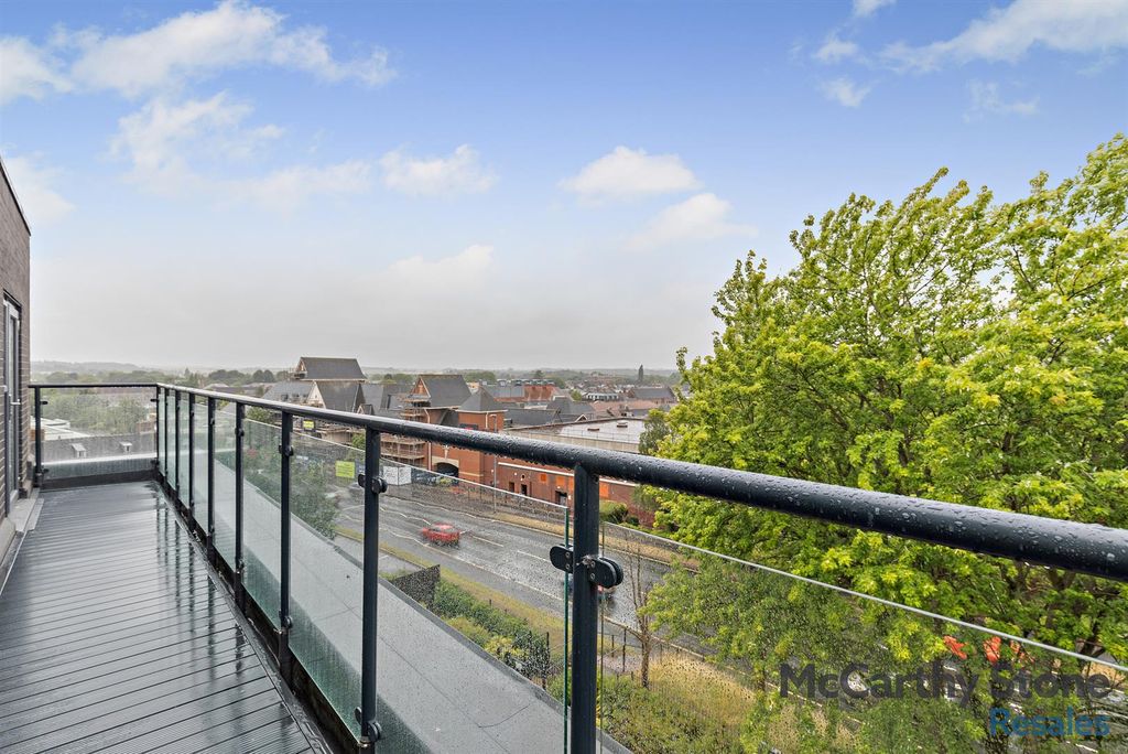 Additional image 9 of 1 bed flat for saleStowe Place, Rotten Row, Lichfield WS13