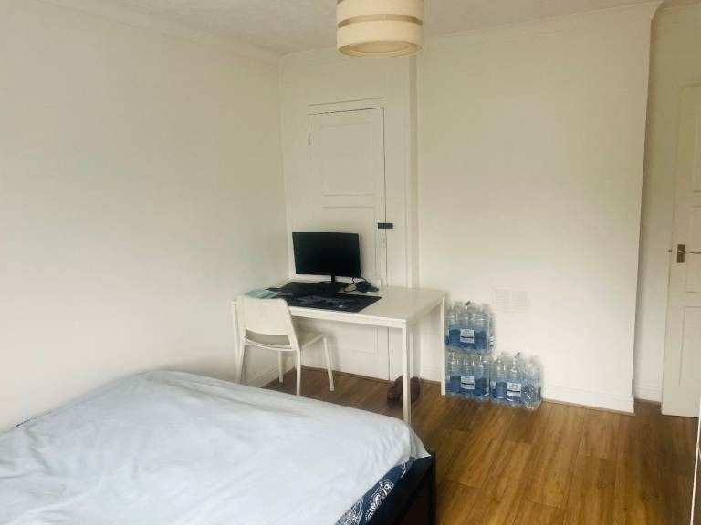 Property photo 1 of 3