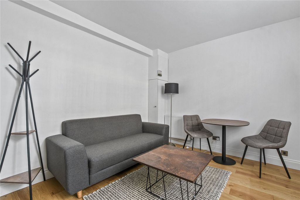 Property photo 2 of 11 Picture No. 06