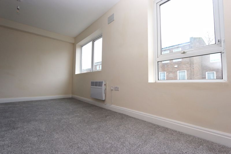 Property photo 3 of 9 Photo 10
