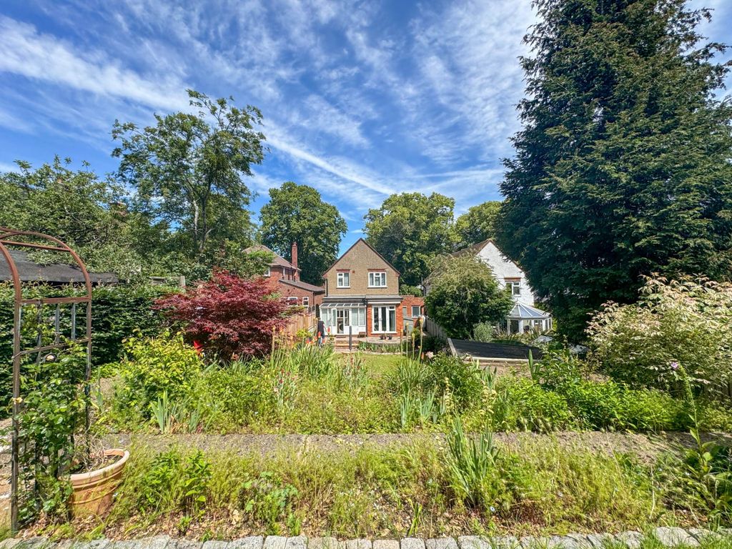 Property photo 2 of 14