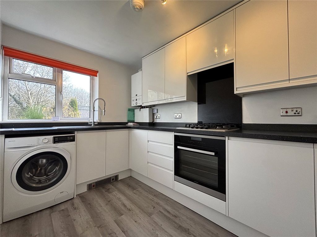 Property photo 2 of 12 Picture No. 01