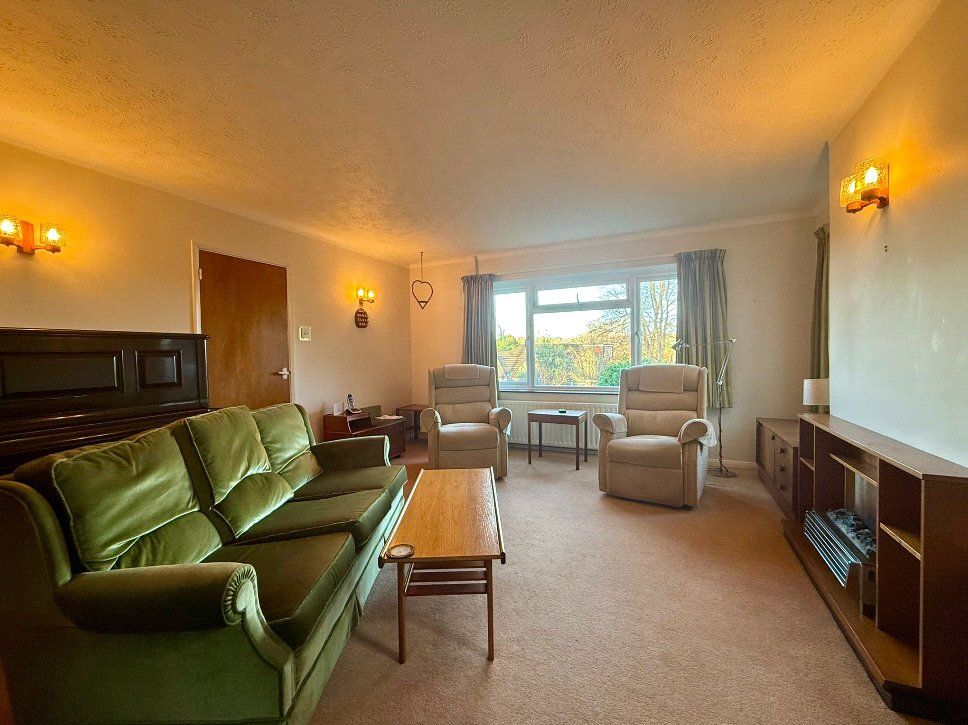 Property photo 3 of 24 Picture No. 06