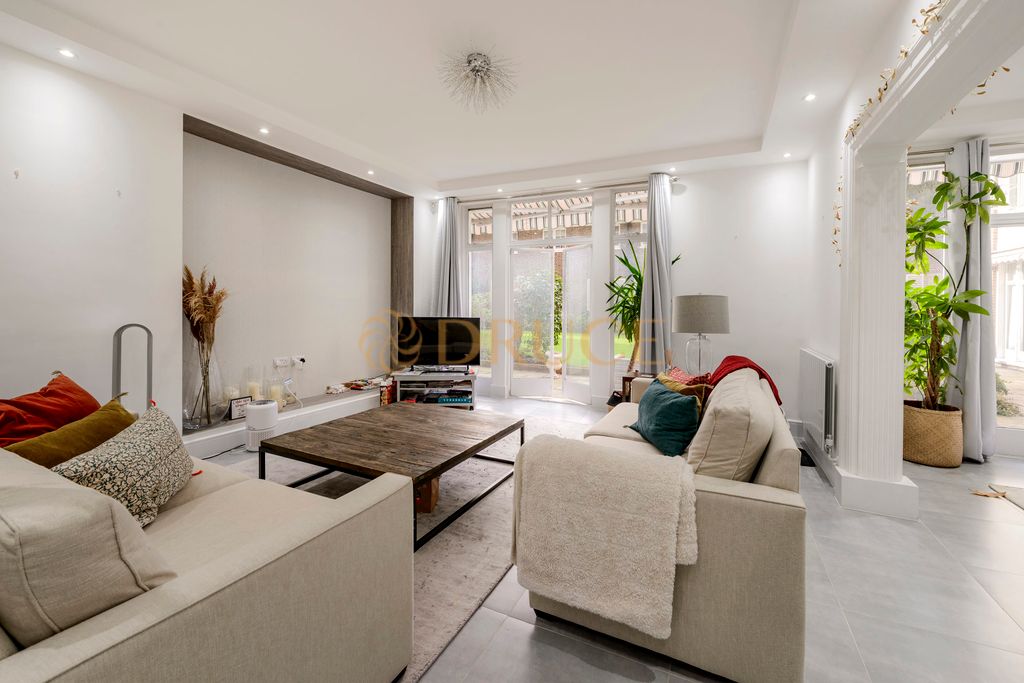 Property photo 1 of 16 A08Fw00000Kbeqyaab_1769439640127_0003407Ad4d44B8Bb9E0A9d834ce6d57.Jpg