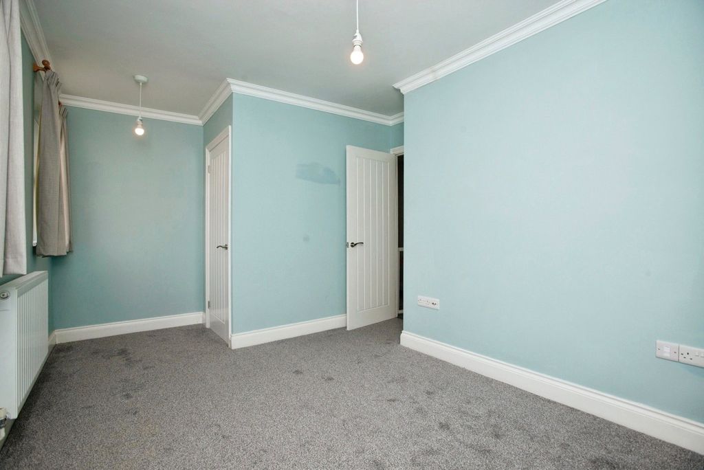 Property photo 2 of 20 Pbox-Img.Jpg