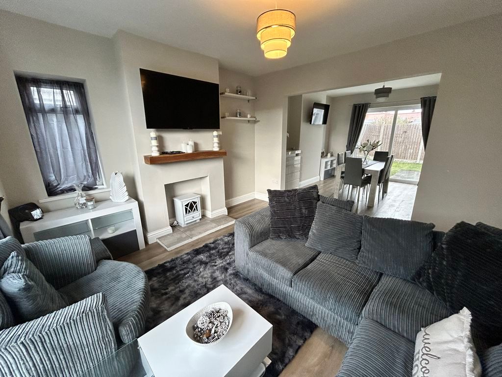 Property photo 3 of 18 Photo 3