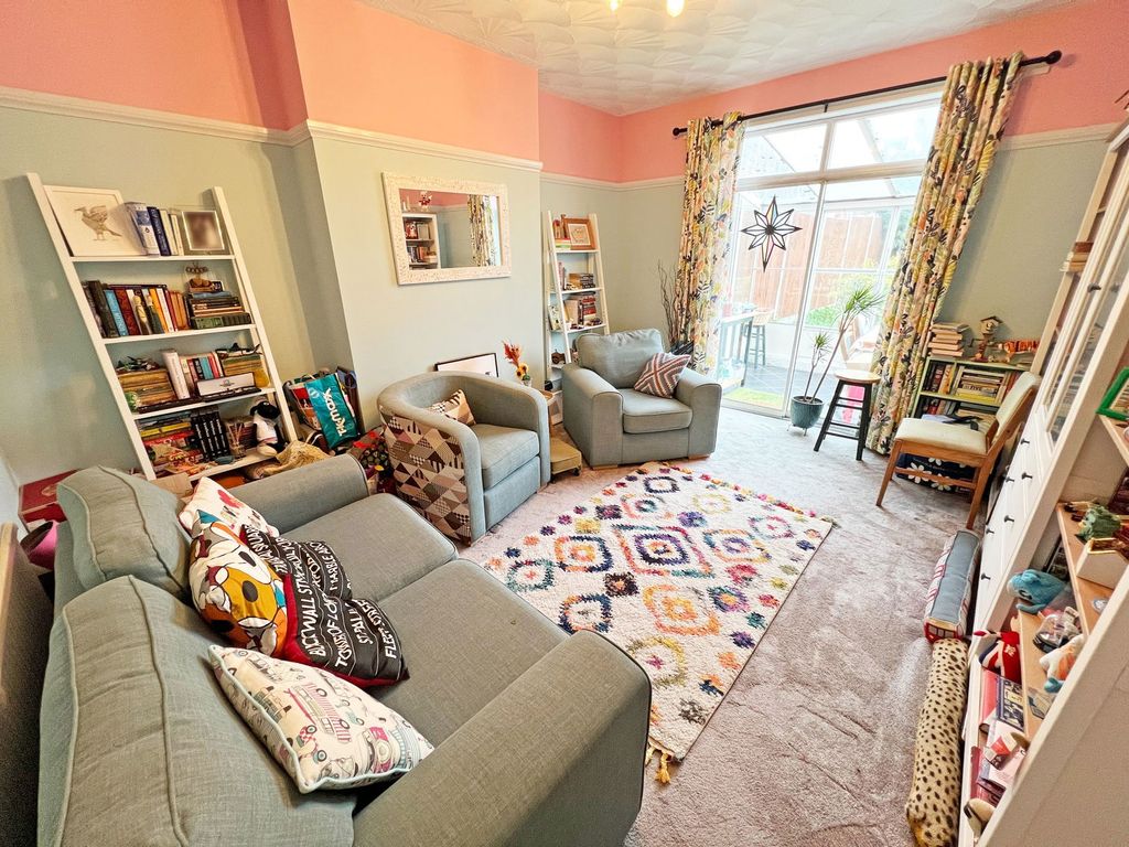 Property photo 3 of 16