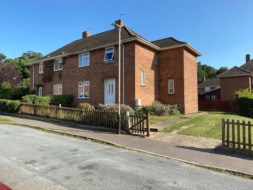 Property photo 1 of 25