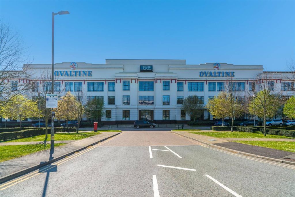 Property photo 1 of 18 Photo