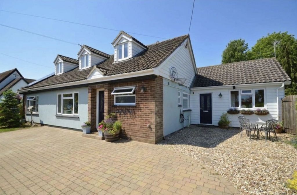Property photo 1 of 35