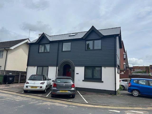 Property photo 1 of 1