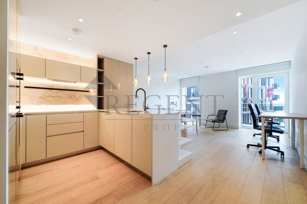 Property photo 1 of 18 (Main)