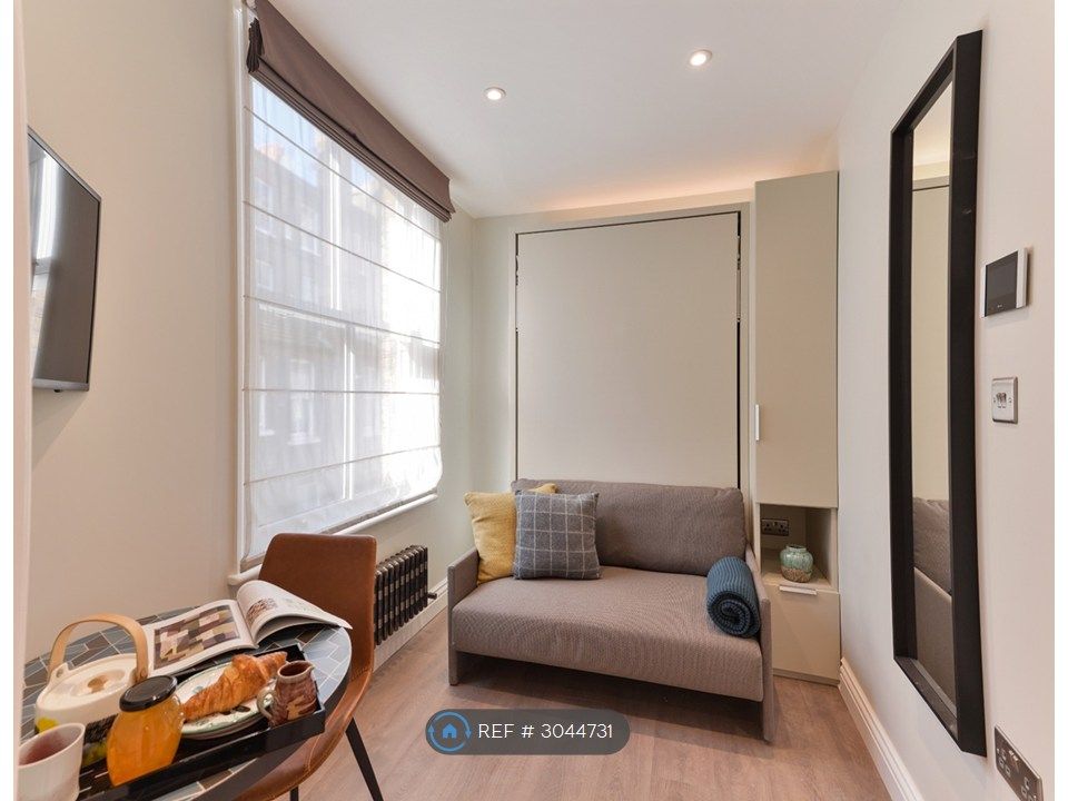 Property photo 1 of 32