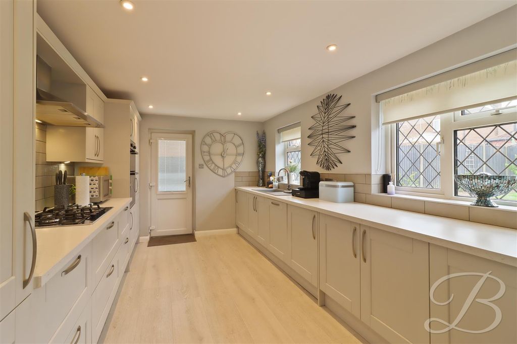 Property photo 3 of 27 Img_5321_1.Jpg