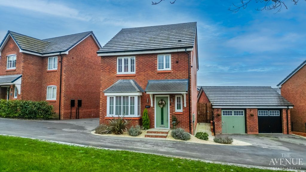 Property photo 1 of 19 4751091