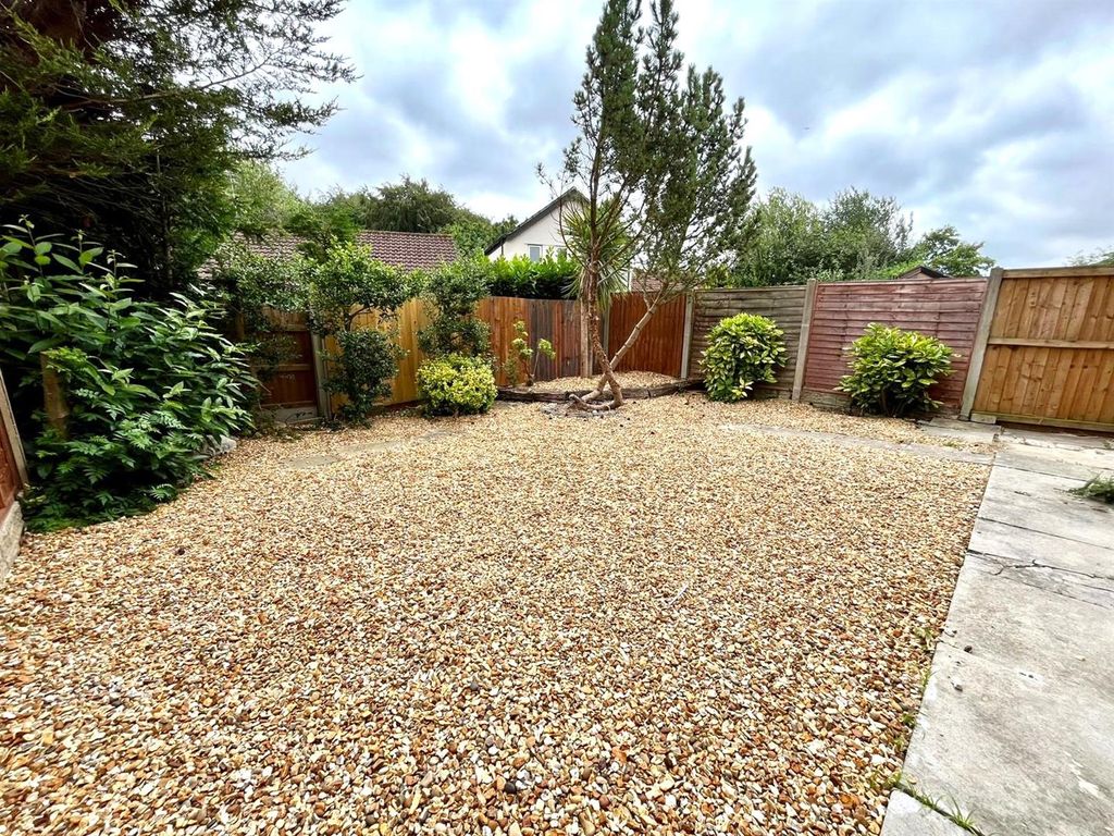 Property photo 2 of 14 6Ab6c2Bc-3E16-4681-B19B-F79A4813A40F.Jpg