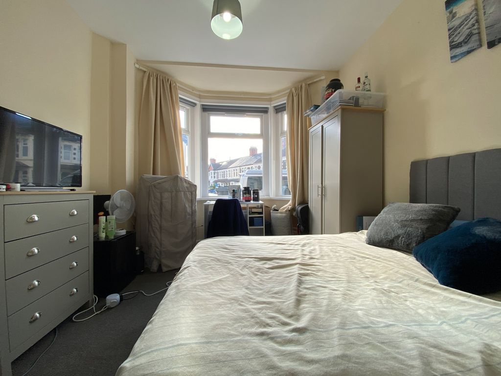 Property photo 3 of 13