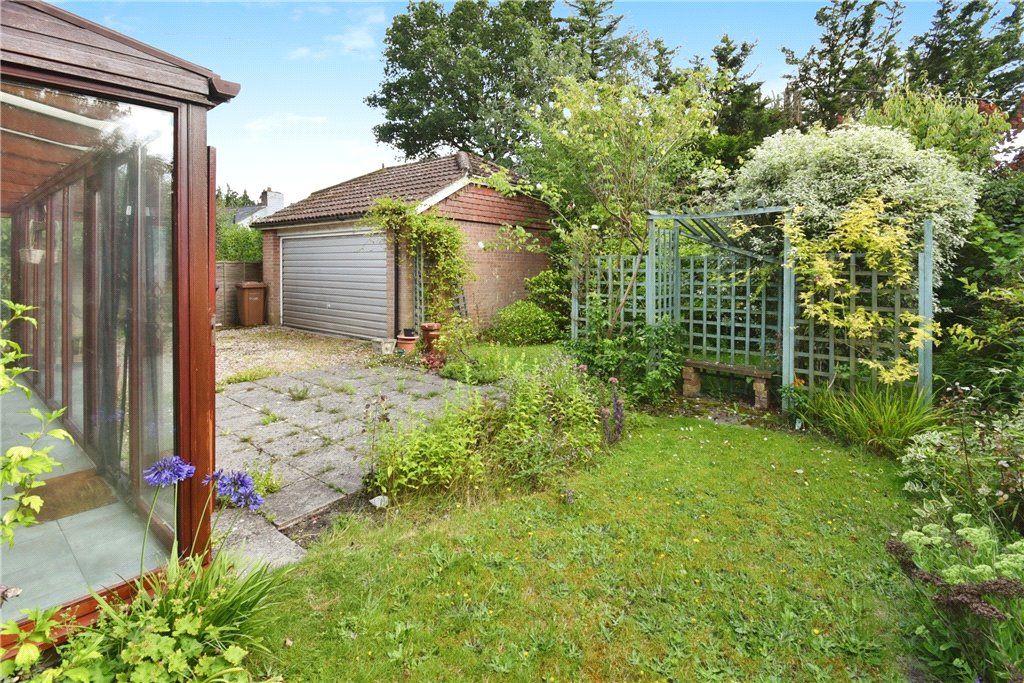 Property photo 2 of 18 Picture No. 12