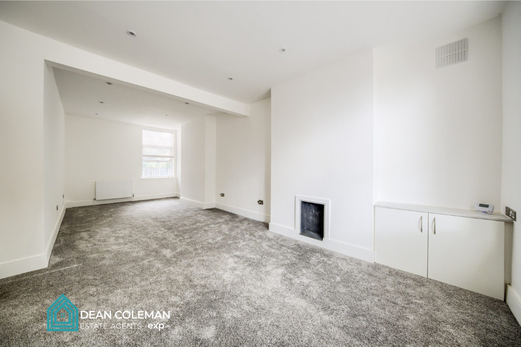 Property photo 3 of 26