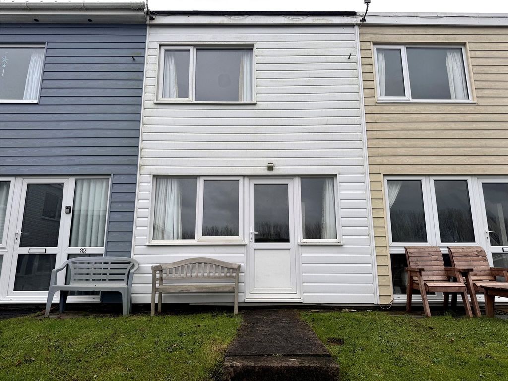 Property photo 1 of 9 Picture No. 17
