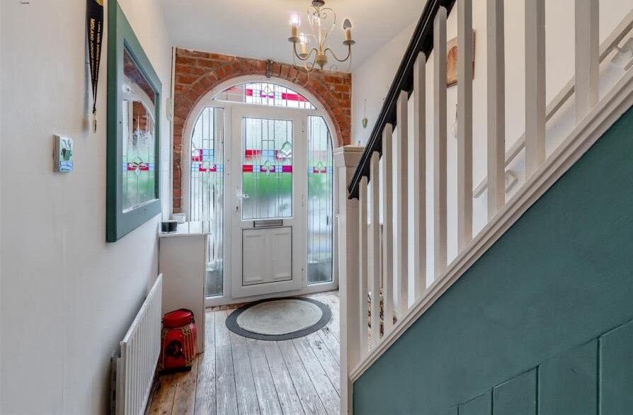 Property photo 3 of 25