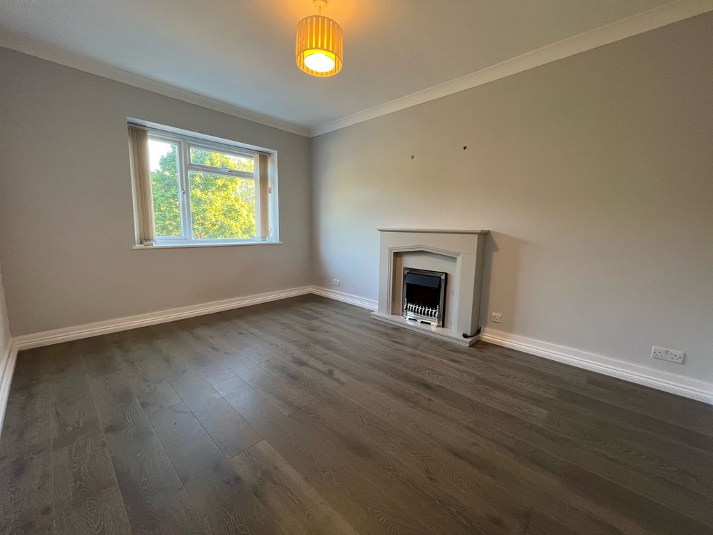 Property photo 2 of 7 2