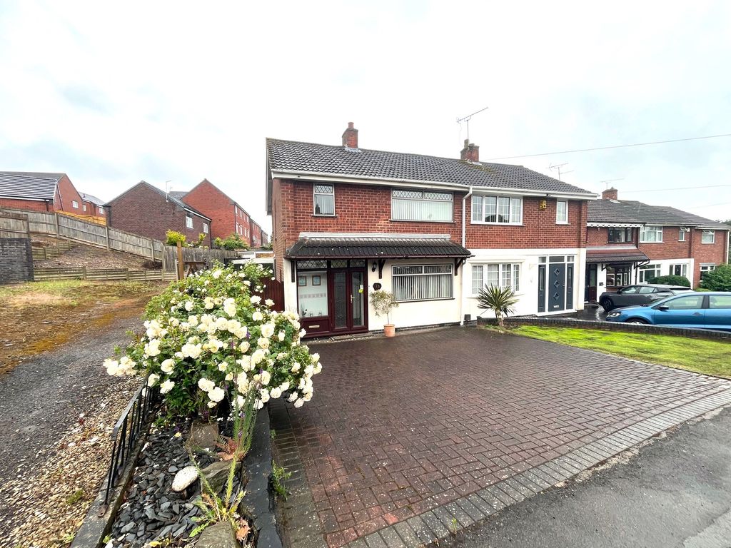 Property photo 1 of 20 Img_1468