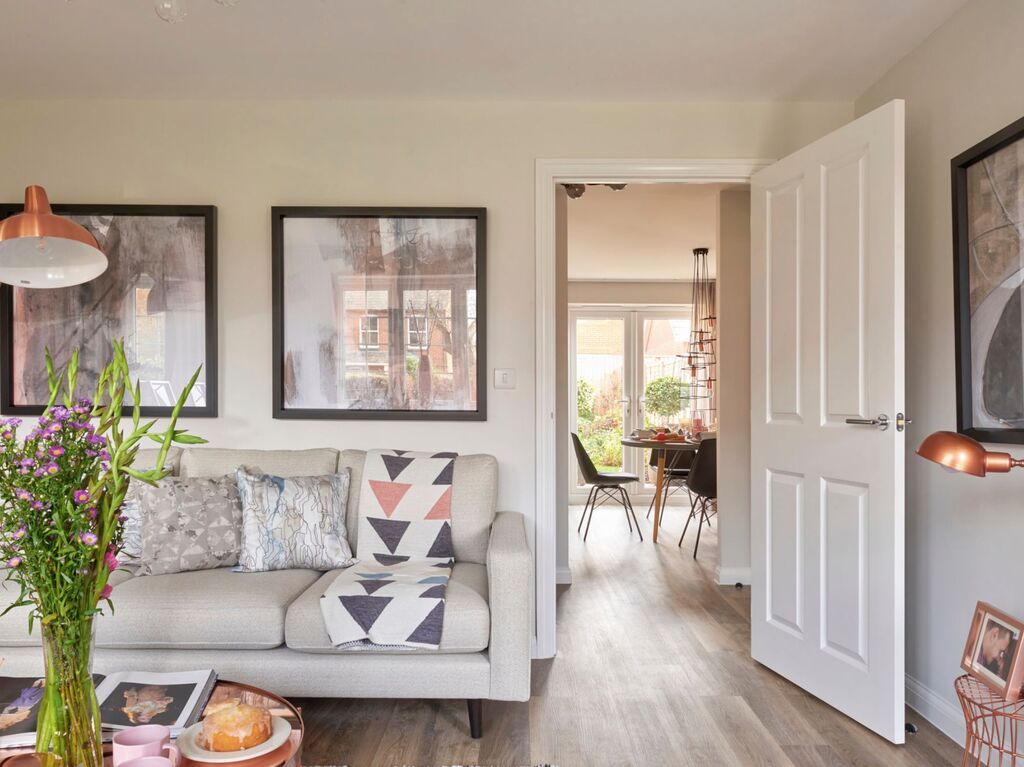 Property photo 2 of 7 Mer_Bovis_Holly_006