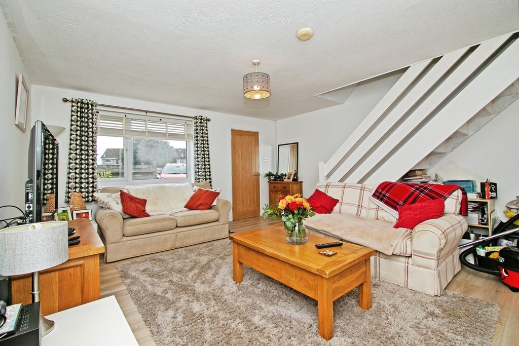 Property photo 2 of 8 Photo