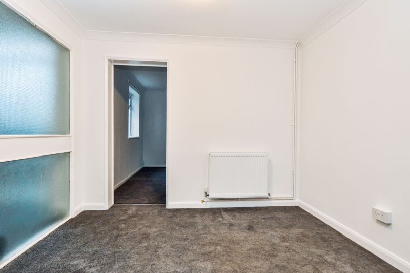 Property photo 3 of 10 Photo 1