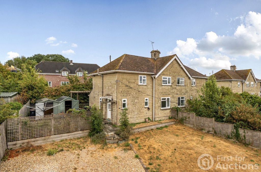 Property photo 1 of 15 1