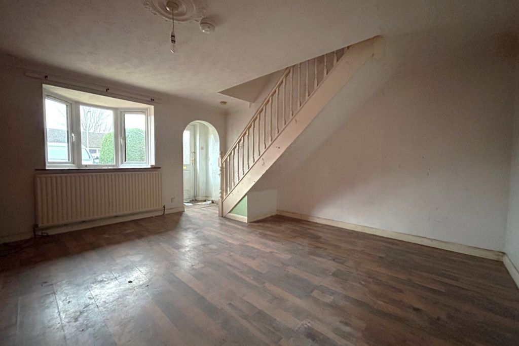 Property photo 3 of 8 ;;;