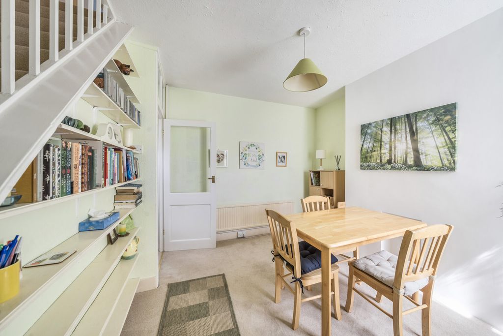 Property photo 3 of 20 1320496-3-686E9A9...