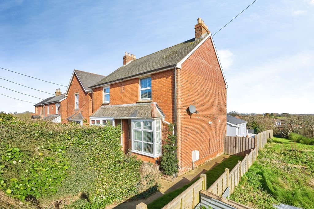 Property photo 1 of 16 Front