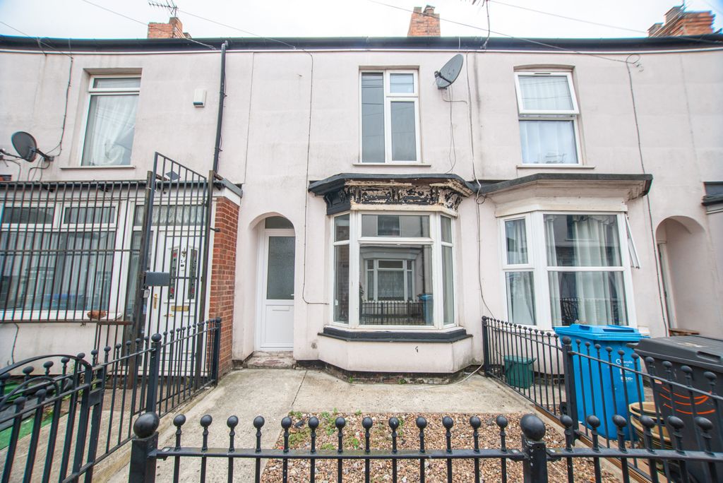 Property photo 1 of 10