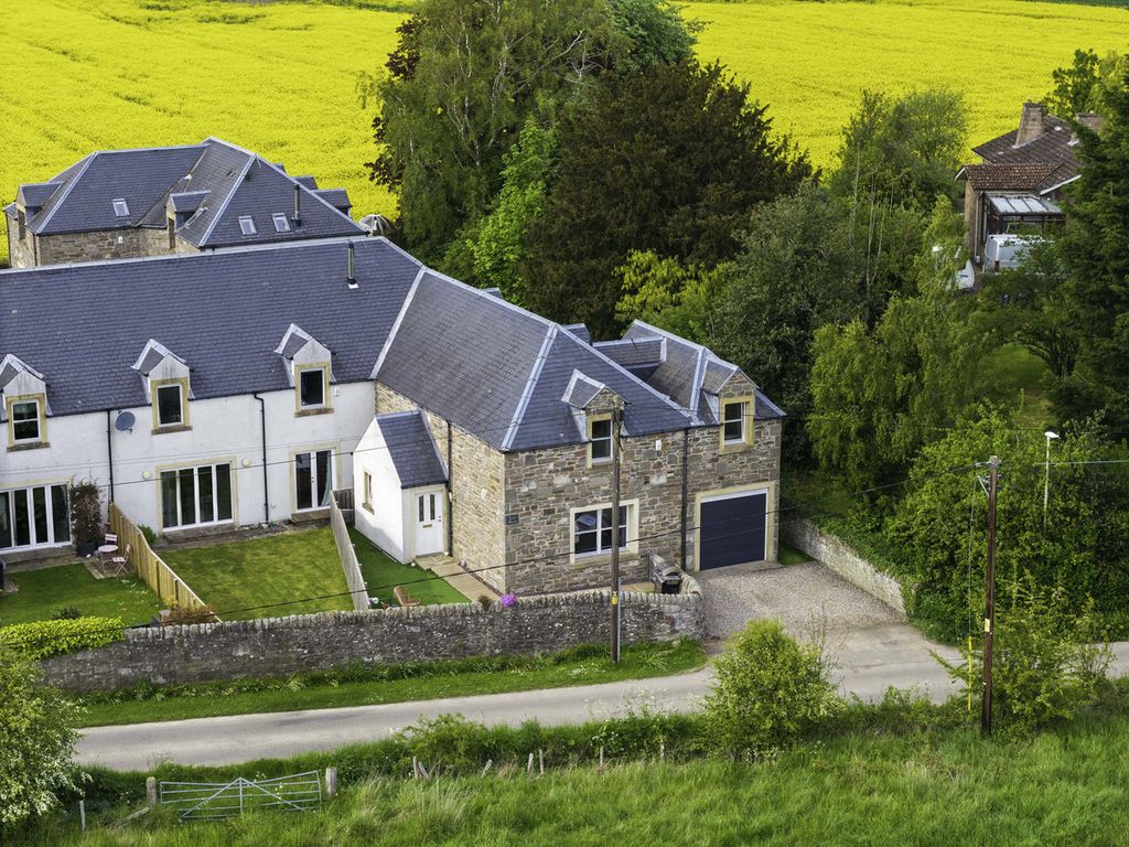 Property photo 1 of 32