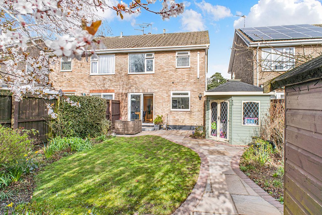 Property photo 1 of 17