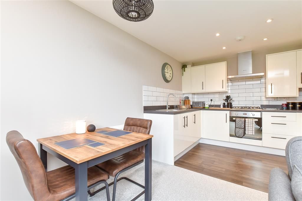 Property photo 1 of 13 Lounge/ Kitchen