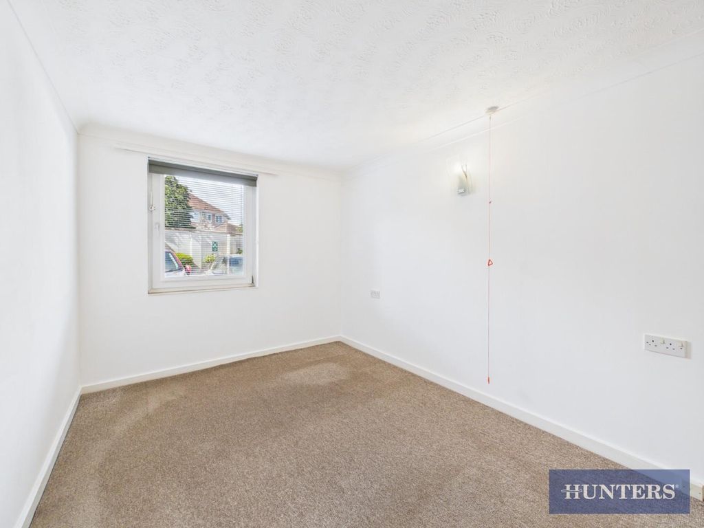 Additional image 3 of 1 bed flat for saleWest Avenue, Filey YO14