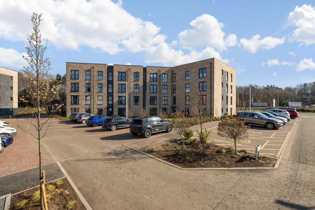 Property photo 1 of 14 Primary Property Image