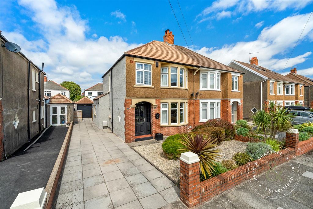 Property photo 1 of 54 St Agatha Road (32).Jpg