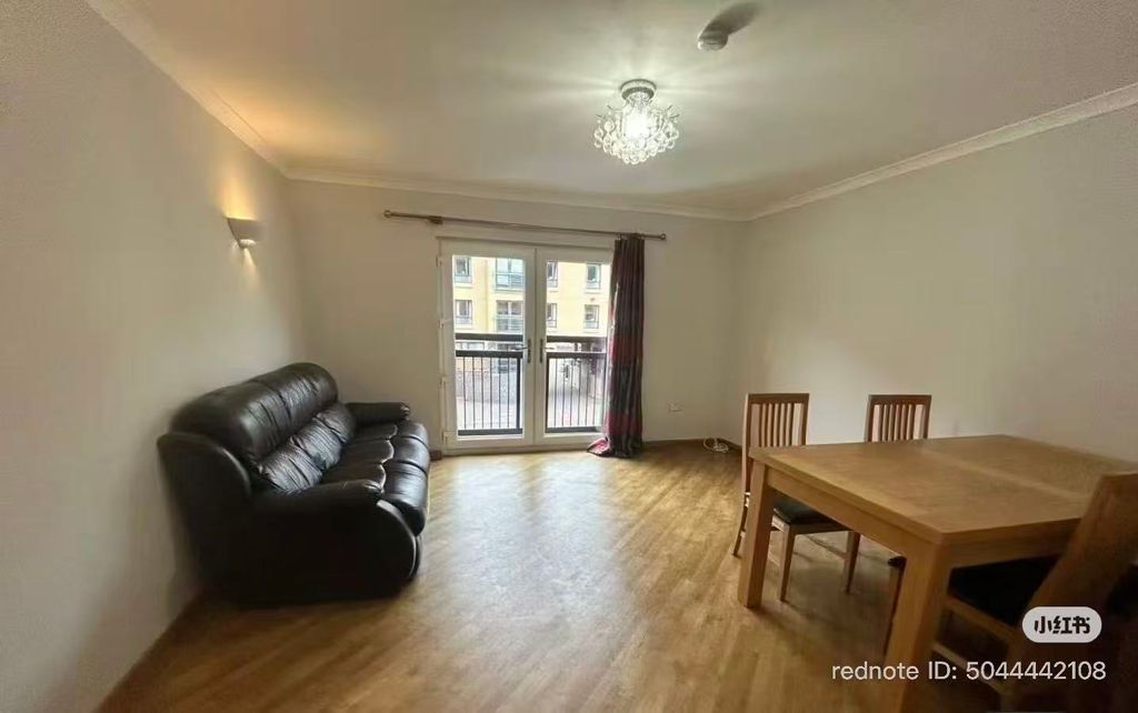 Property photo 2 of 8