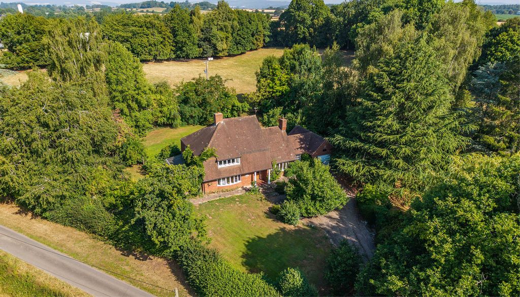 Property photo 1 of 31