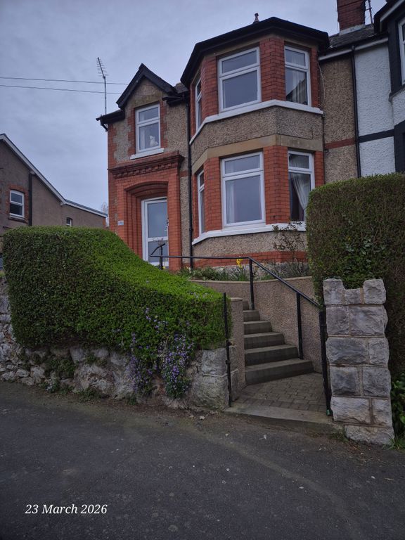 Property photo 1 of 27