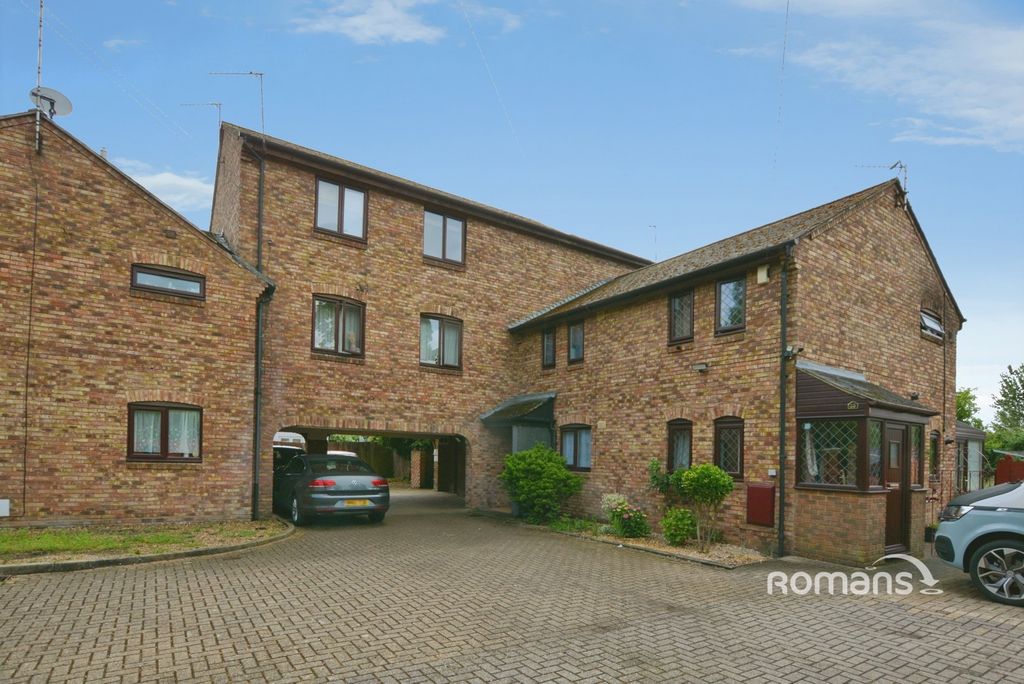 Property photo 1 of 8 Pbox-Img.Jpg