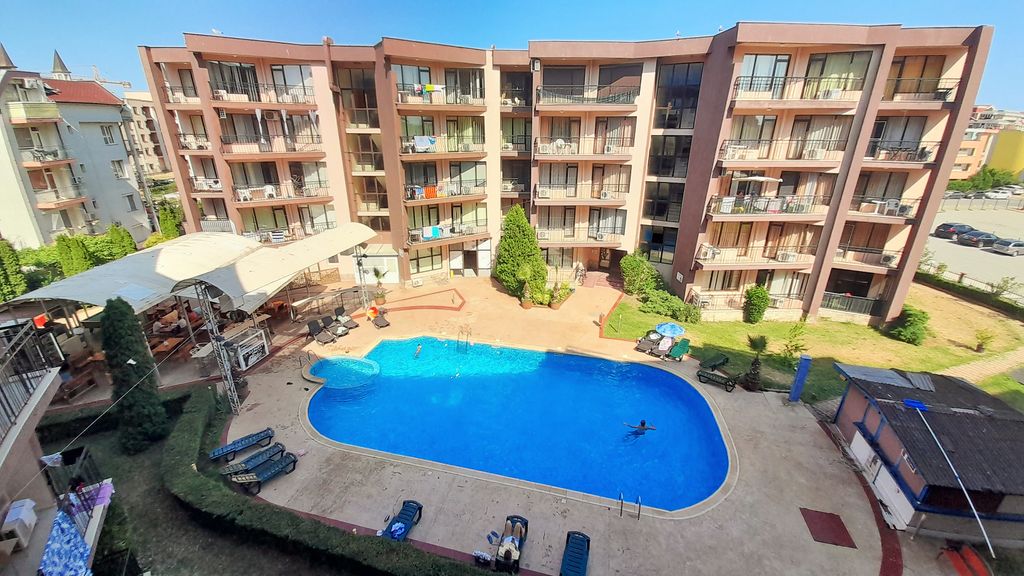 Property photo 1 of 7