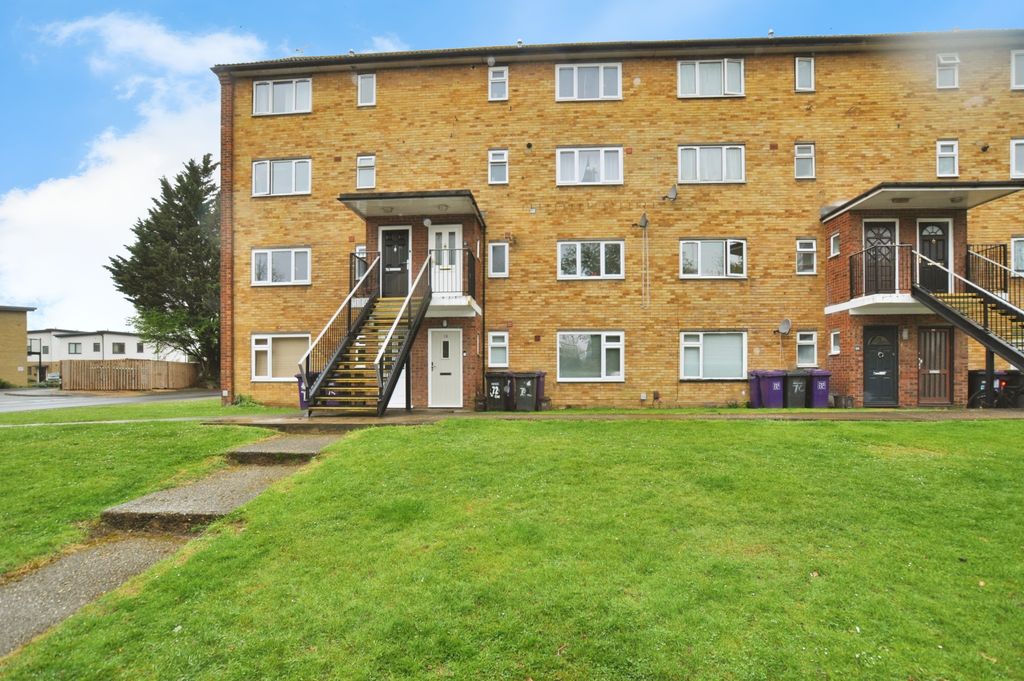 Property photo 1 of 29