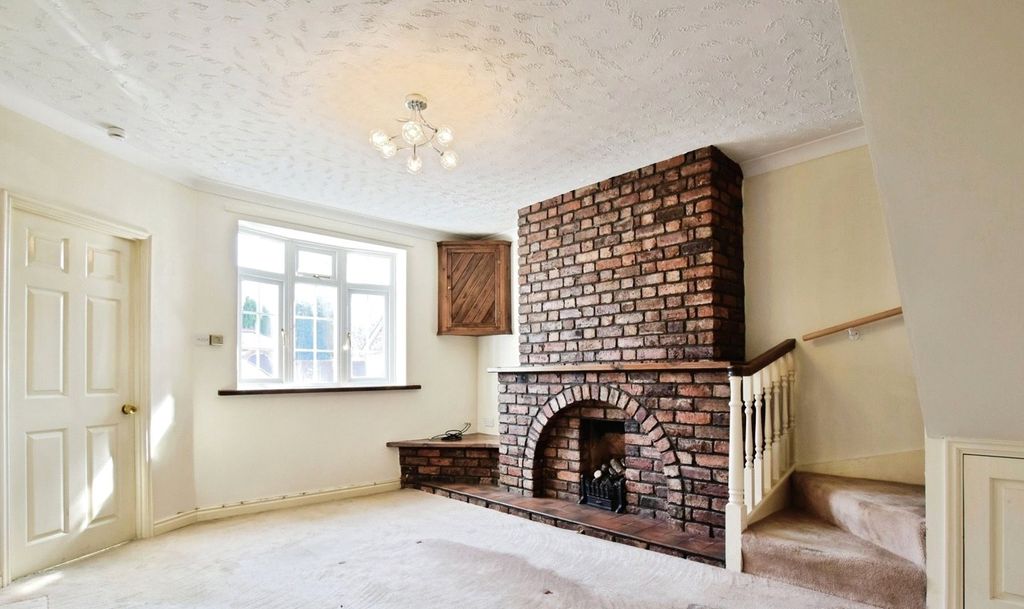 Property photo 2 of 16 Picture No. 19
